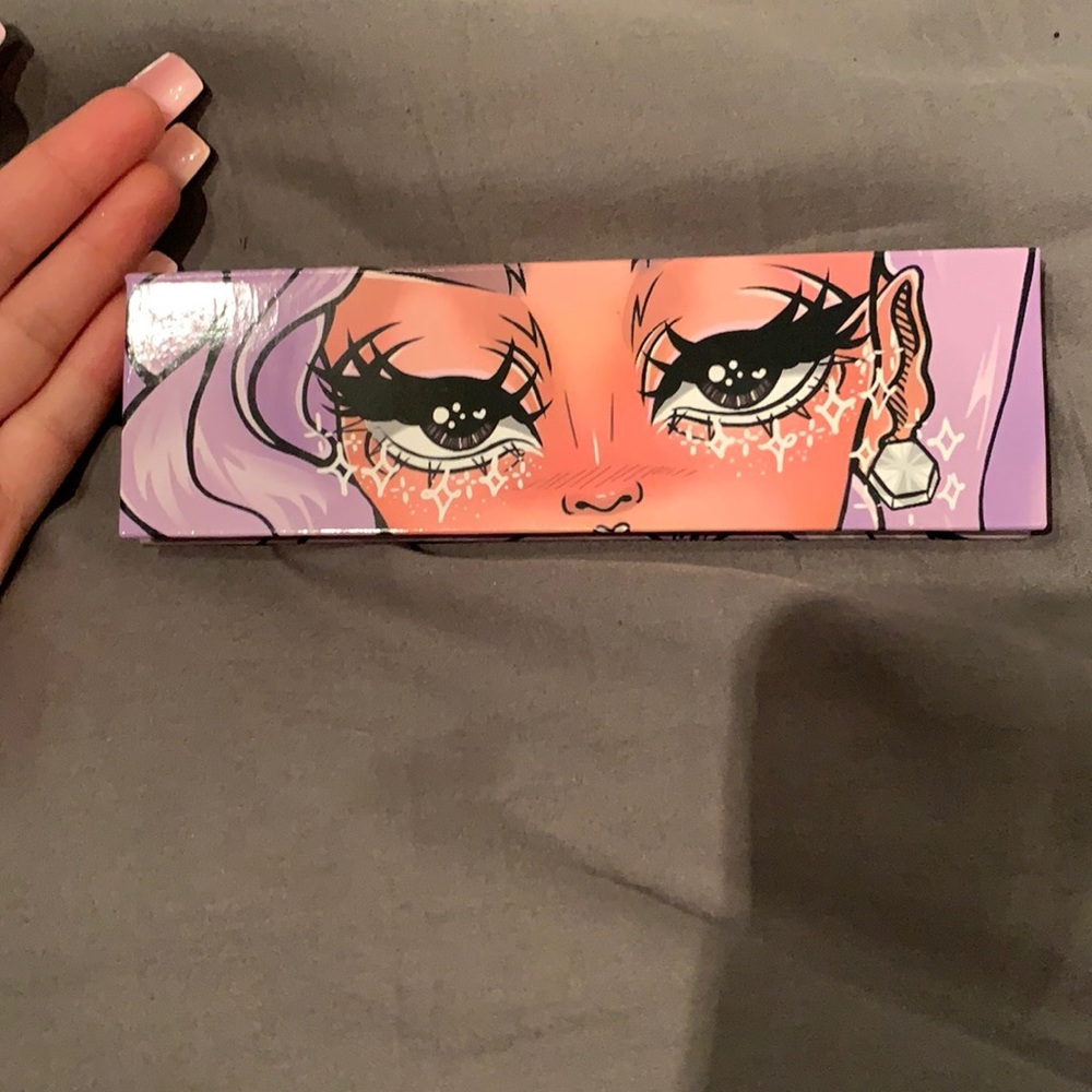 Dragun Beauty fantasy pallete 2021 volume 1 authentic